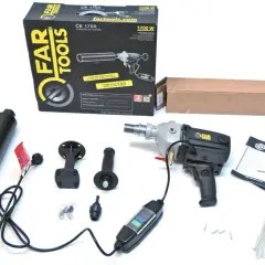 Ensemble d'outils FAR TOOLS CB 1700, perceuse à béton avec accessoires et boîte. Avis sur les outils FAR.